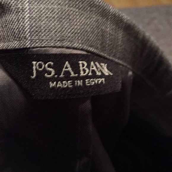 💯% Wool Jos A Bank Tailored Fit Gray Suit Jacket - Picture 6 of 8